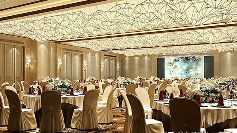 企业团建包吃住，合同范本里的关键要素**